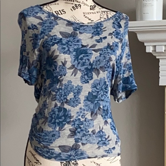 ๐NWT๐บRIPE Small tieback top - Picture 4 of 13